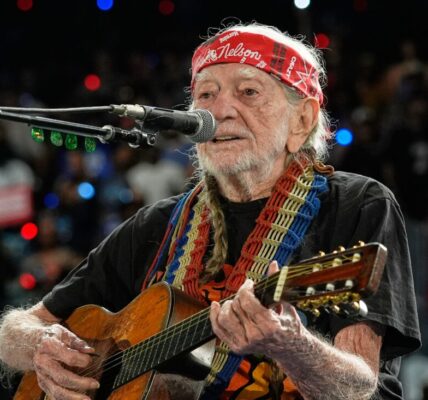Willie Tips His Hat on Ben Dorcy Day: A Quiet Tribute That Speaks Volumes