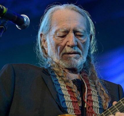 Willie Nelson on Positive Thinking: The Surprising Secret Behind a Legendary Life