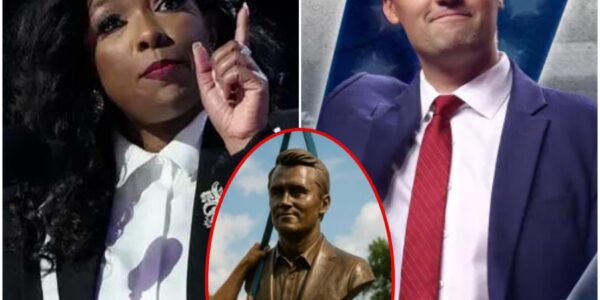 Jasmine Crockett Calls on House Speaker Mike Johnson to Immortalize Charlie Kirk in the U.S. Capitol