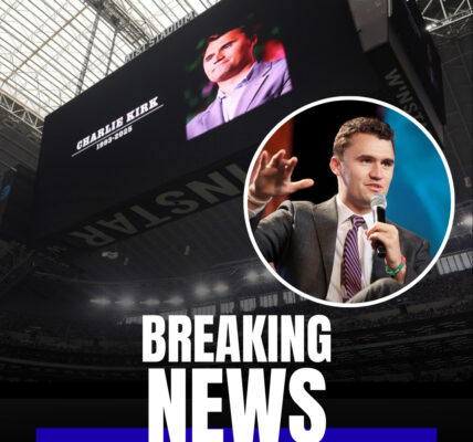 Dallas Cowboys Stun Fans With Moment of Silence Honoring Charlie Kirk