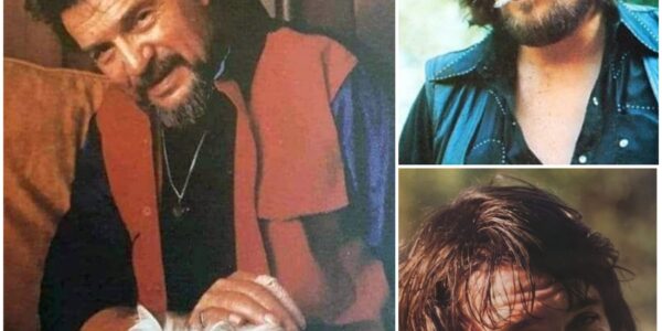 Waylon Jennings - The Door Is Always Open