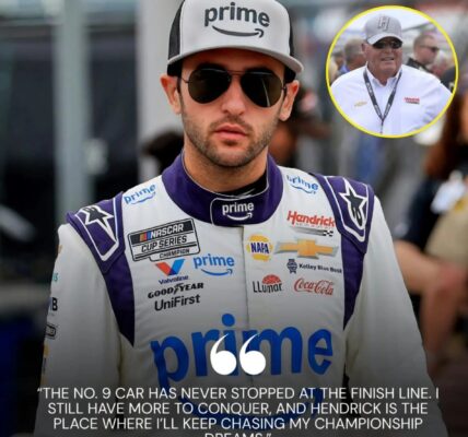 Breaking NASCAR news: Chase Elliott — the 2020 Cup Series Champion — has secured a brand-new 4-year contract extension with Hendrick Motorsports.